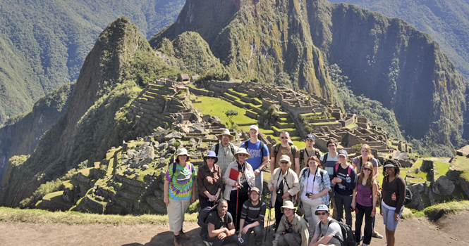 Students+and+staff+enjoy+Machu+Picchu+during+the+geography+department%E2%80%99s+past+study+abroad+trip+to+Peru.+Photo+by+Scott+Sheridan+.