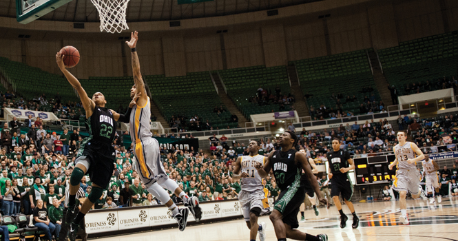 Ohios+Stevie+Taylor+goes+up+for+a+basket+during+the+Bobcats+game+against+Kent+State+on+Wednesday%2C+January+18.+The+Bobcats+defeated+Kent+87-65.+Photo+courtesy+of+Brien+Vincent