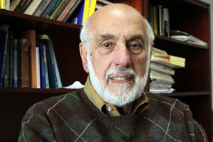 Professor Frederick Tavill of the college of public health is the oldest professor at 87 years teaching at Kent. Tavill has worked on public health programs in South Africa, Morocco, and Iran. Photo by Brian Smith.
