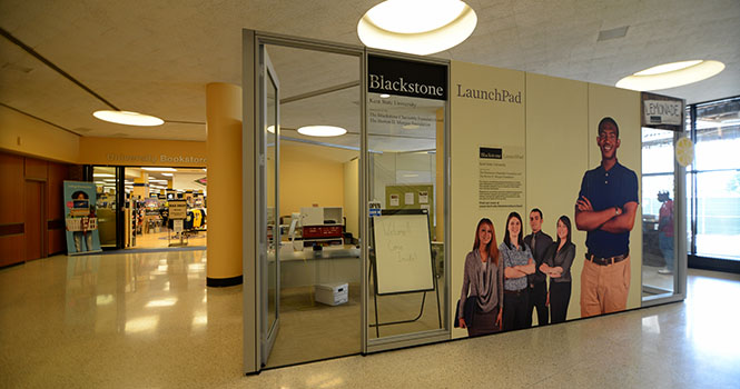 The+Blackstone+Launchpad+program+is+a+program+that+is+meant+to+teach+students+how+to+use+their+ideas+and+turn+them+into+successful+business+ideas.+The+office%2C+located+in+the+Student+Center+lobby%2C+connects+students+with+mentors%2C+experts+and+resources+to+get+their+ideas+off+the+ground.+Photo+by+Matt+Hafley.