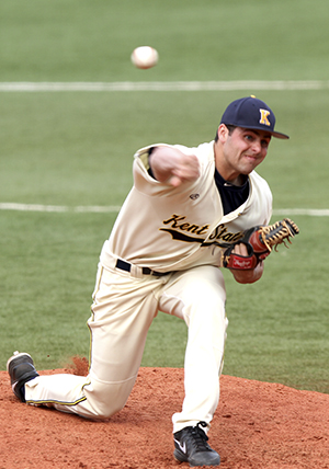 Sophomore pitcher Spencer Bryant pitches for Kent State in a doubleheader against Youngstown State at Shoonover Field on Tuesday, April 23, 2013. Kent State lost the first game, 10-4, and won the second game, 5-2. Photo by Yolanda Li.