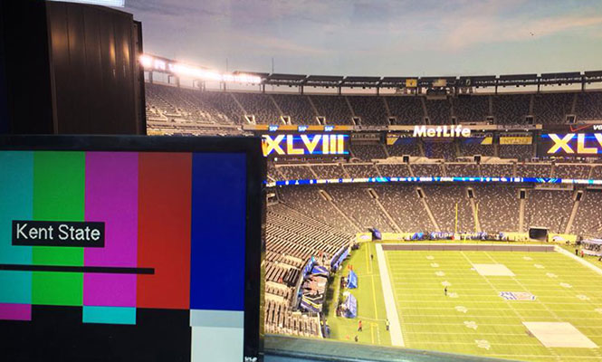 Kent+StateTeleProductions+student+workers+Chris+Nyman+and+Mike+Donelan+travelled+to+Met+Life+Stadium+to+cover+Photo+Super+Bowl+XLVIII+for+Fox+Mexico+Sunday%2C+Feb.+2%2C+2014.
