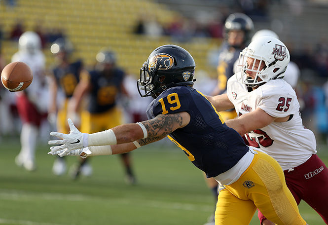 Kent State junior wide receiver, Josh Boyle, misses the catch in a last minute play against The University of Massachusetts Saturday, Oct. 11, 2014. The Flashes lost 40-17 bringing their season to 0-6.