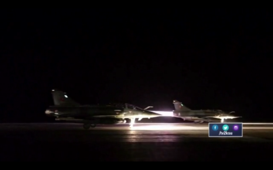 U.S. fighter jets prepare for airstrikes in Raqqa, Syria