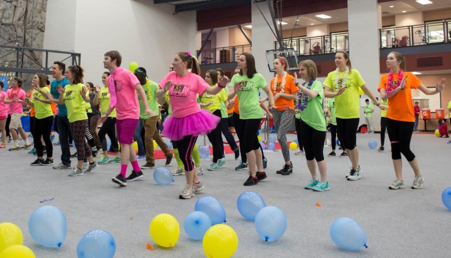 Kent State students dance during the KSU Flash-A-Thon at the Student Recreation and Wellness Center on Saturday, April 2, 2016.