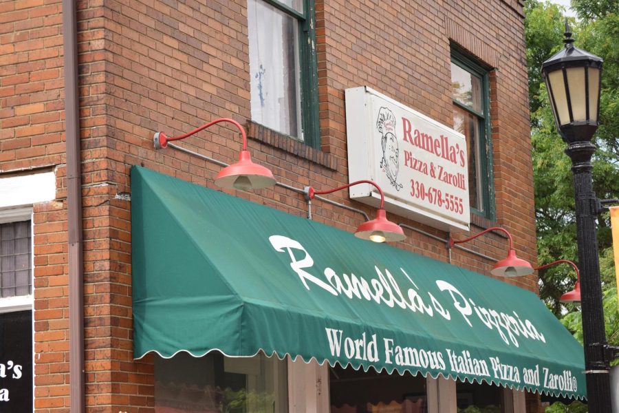 Ramella%E2%80%99s+Pizzeria+at+114+W+Erie+St.+in+downtown+Kent+on+Thursday%2C+June+16%2C+2016.+The+pizzeria+reopened+Wednesday+after+being+closed+for+over+a+year.