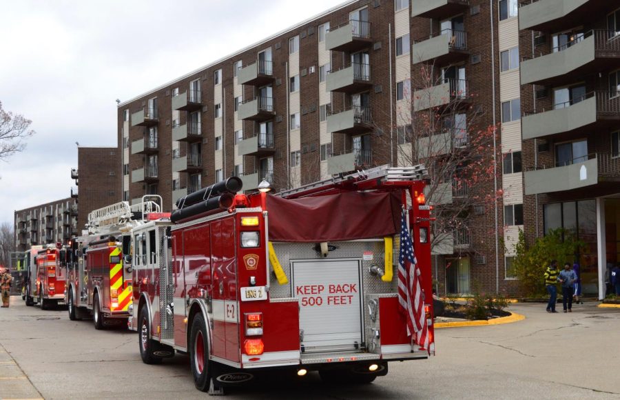 Kent, Ravenna and Stow Fire Departments responded to 911 calls of a fire on the first floor of College Towers on Saturday, Nov. 18, 2016.