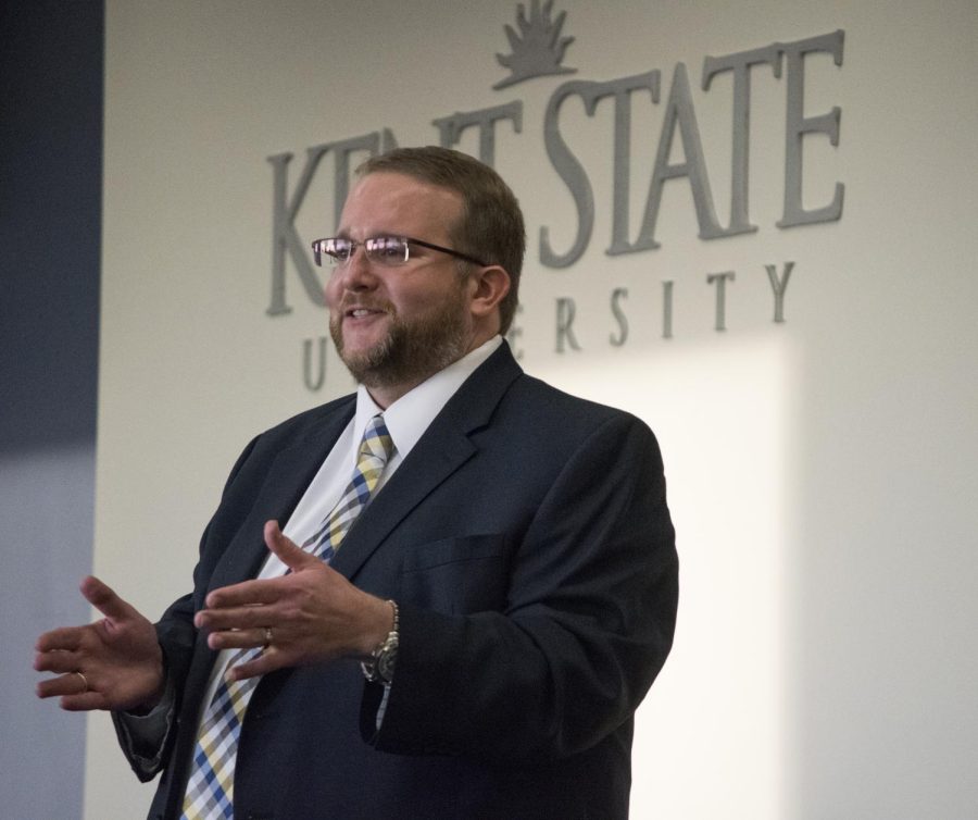 James Hintz, the director of Leadership and Professional Development Initiative at Purdue University and assistant to the vice provost for student life, speaks to students about possibly becoming the dean of students at Kent State University at the Kent State student center on Feb. 14, 2017.