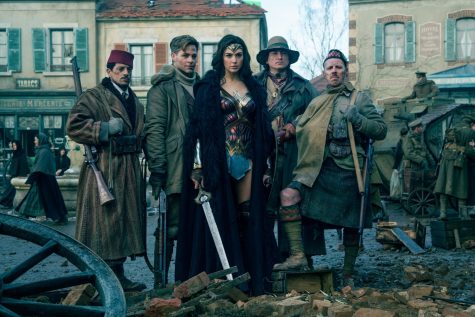 Ewen Bremner, Saïd Taghmaoui, Chris Pine, Gal Gadot, and Eugene Brave Rock in Wonder Woman (2017)