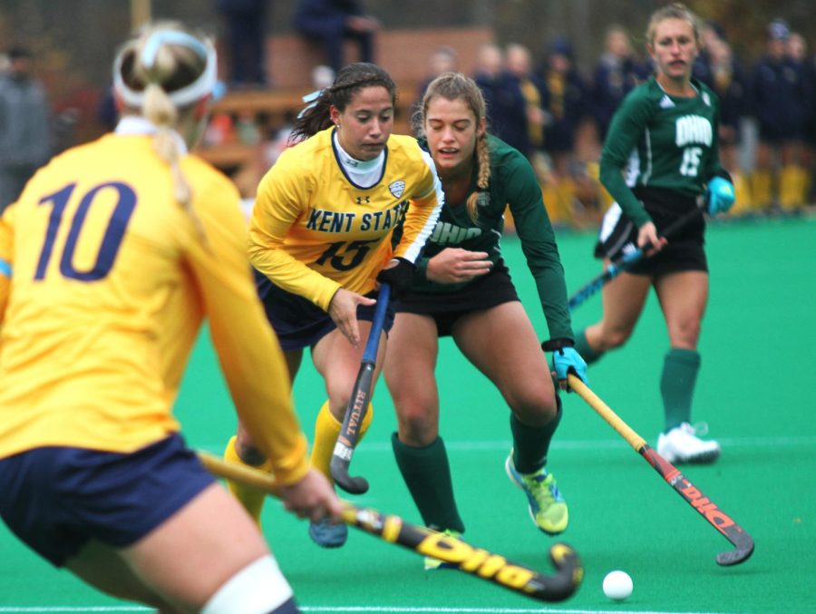 Freshman Ashley Bonetz charges for the goal in the field hockey game against Ohio University on Oct. 28, 2017.