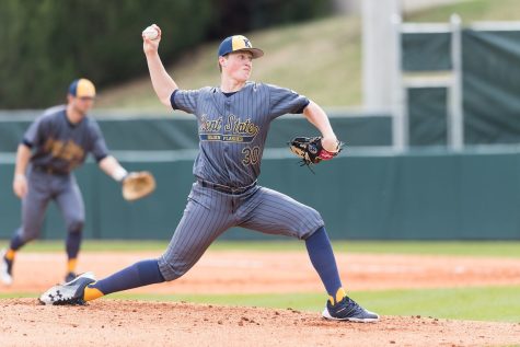 Kent State pitcher Joey Murray throws a pitch during the Flashes 3-1 win over Lipscomb on Feb. 24, 2018. Murray struck out seven in a no decision. 