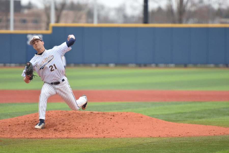 Kent+State+starting+pitcher+Jared+Skolnicki+throws+a+pitch+to+a+Pittsburgh+batter+during+the+Flashes+2-0+win+over+Pittsburgh+on+April+18%2C+2018.+Kent+State+swept+the+two-game+season+series+against+the+Panthers.