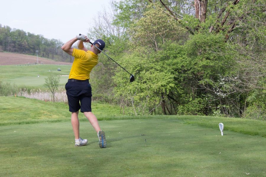 Then a sophomore, Kent States Gisli Sveinbergsson tees off on the 16th hole at the Mid-American Conference championship in Nashport, OH. The Flashes won the conference, while Sveinbergsson won golfer of the year. [FILE]