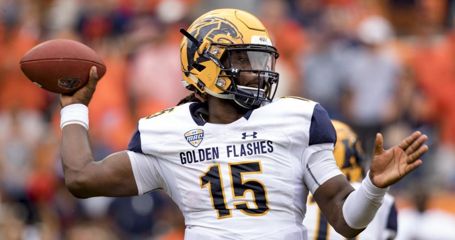 Kent State quarterback Woody Barrett attempts a pass in the second half of the Flashes matchup against Illinois at Memorial Stadium in Champaign, Illinois on Sept. 1, 2018. The Flashes lost 31-24.