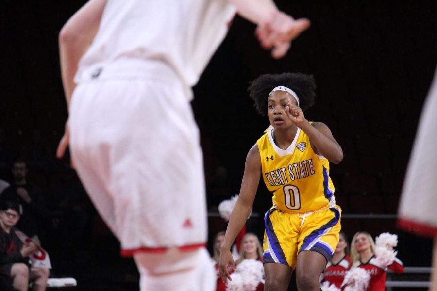 Kent State freshman point guard Erin Thames calls a play during the Flashes 58-35 loss to Miami (OH) at Millett Hall in Oxford, Ohio, on March 3, 2018.
