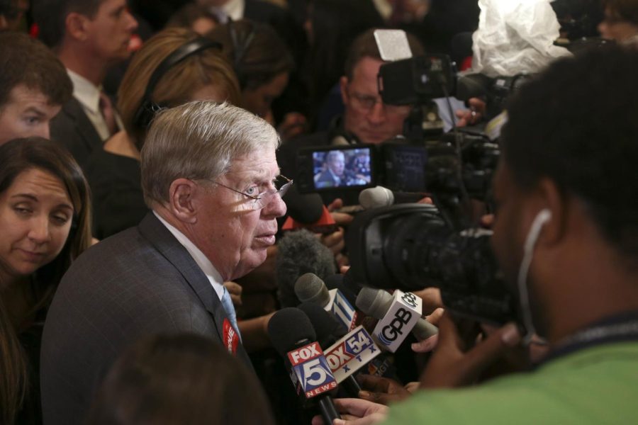 Republican Sen. Johnny Isakson is planning to deliver a whipping against President Donald Trump on Wednesday in response to the Presidents recent attacks on the late Sen. John McCain, The Bulwark reported.