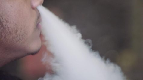 US health officials announced Friday that they are now aware of at least 450 possible cases of severe lung disease that could be caused by vaping.