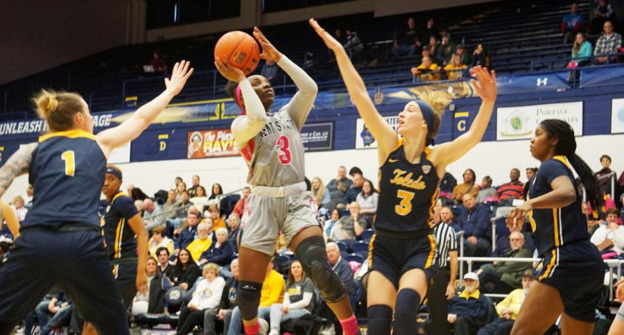 Sophomore Asiah Dingle makes her way to the hoop for a shot against Toledo at the M.A.C.C. on Saturday, Feb. 15, 2020. Kent State won 87-68.