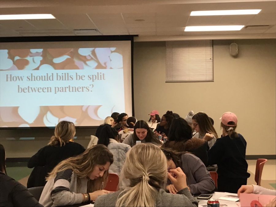 Kent+State+sorority%2C+Delta+Gamma%2C+participates+in+card+making+and+a+group-facilitated+discussion+about+partners+at+the+first+Black+United+Students%2C+Feb.+5%2C+2020.