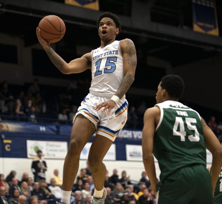 Sophomore Anthony Roberts (15) attempts shot during the final half of game against Eastern Michigan on Mar. 9, 2020. Kent State won 86-76 allowing them to move on to the quarterfinals.