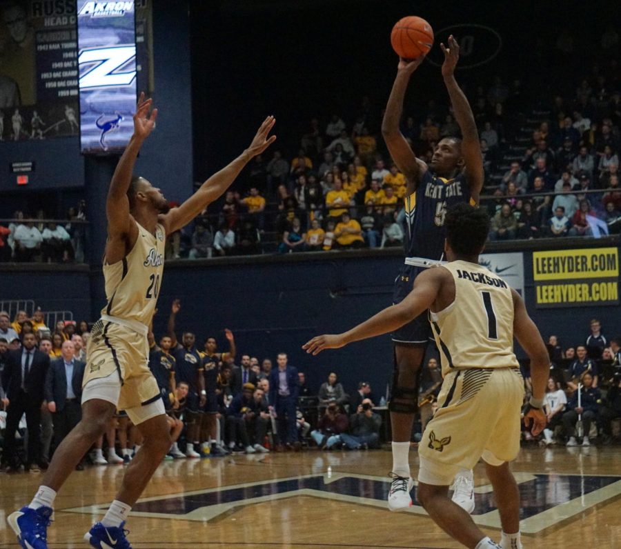 Kent State junior Danny Pippen [5] shoots the basketball against Akron at James A. Rhodes Arena on Friday, Mar. 6, 2020. Kent State lost 79-76.