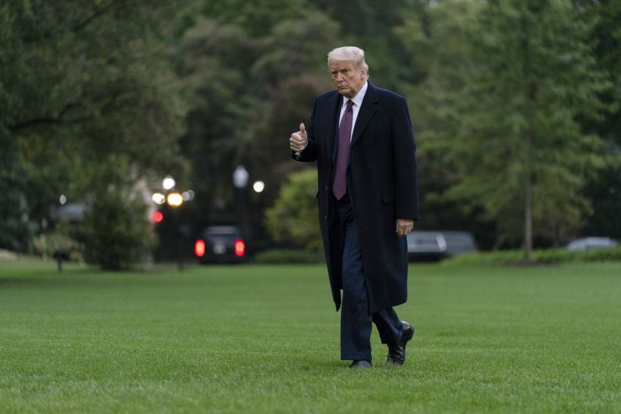 President+Donald+Trump+gives+the+thumbs-up+as+he+walks+from+Marine+One+to+the+White+House+in+Washington%2C+Thursday%2C+Oct.+1%2C+2020%2C+as+he+returns+from+Bedminster%2C+N.J.+%28AP+Photo%2FCarolyn+Kaster%29