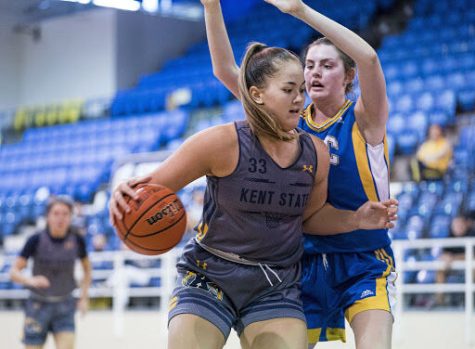 Linsey Marchese (33) works in the post against the University of British Columbia during Kent State’s 2019 trip to Canada. Aug. 11, 2019.