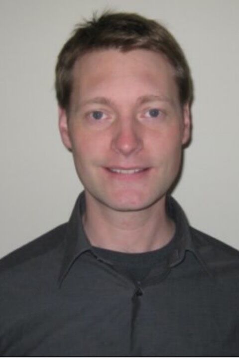 Robert Clements is an associate professor in the Department of Biological Sciences. 