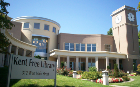 The entrance into the Kent Free Library.