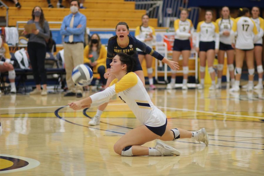 Defensive specialist/libero Bryn Roberts bumps the ball during on Wednesday, Nov. 17 against Ohio University. Photo by Morgan McGrath.