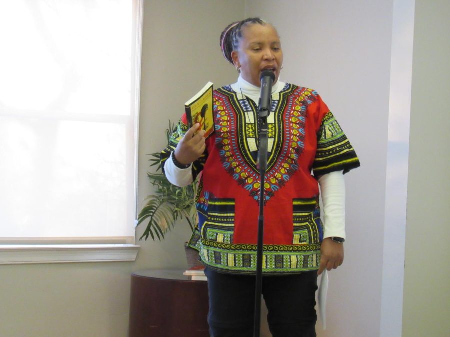 Charmaine Crawford, associate professor of Africana Studies at Kent State, speaks at the Speaker on the Path: The Words and the Works of bell hooks event at the Williamson House on Tuesday, Jan. 25, 2022.