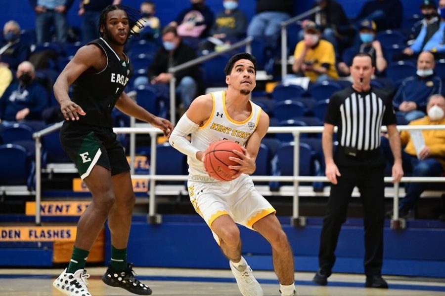 Giovanni Santiago prepares to make a shot during the Kent State men's basketball team's win over Eastern Michigan in Kent, Ohio on Saturday, Feb. 4, 2022.