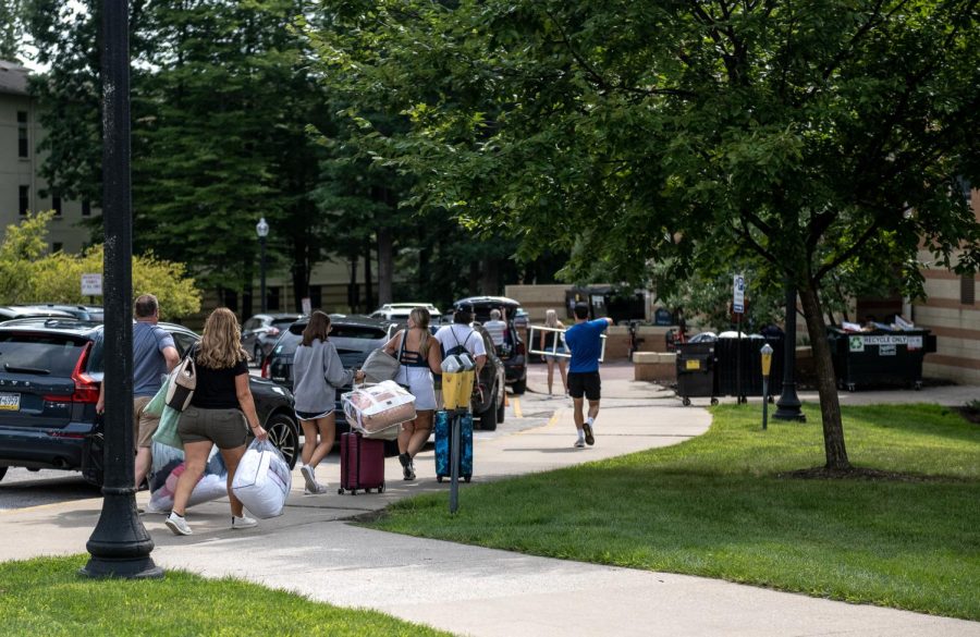 Students, with help from their family and friends, move in on Aug. 20, 2022.