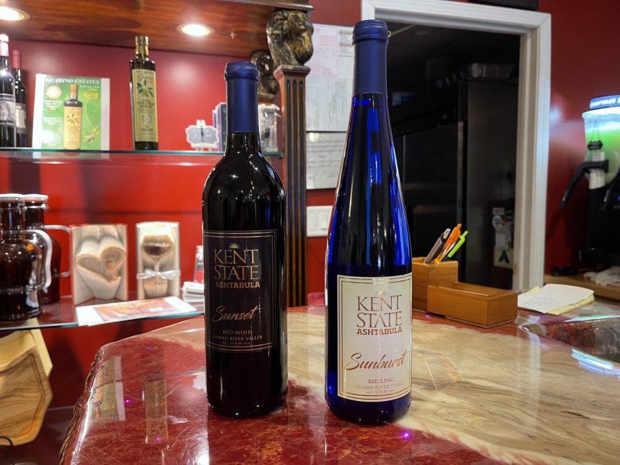 Wine+made+by+Kent+State+students+and+bottled+by+Jim+Wade.+On+the+left+is+a+red+wine+named+Sunset%2C+and+to+the+right+is+a+riesling+named+Sunburst.