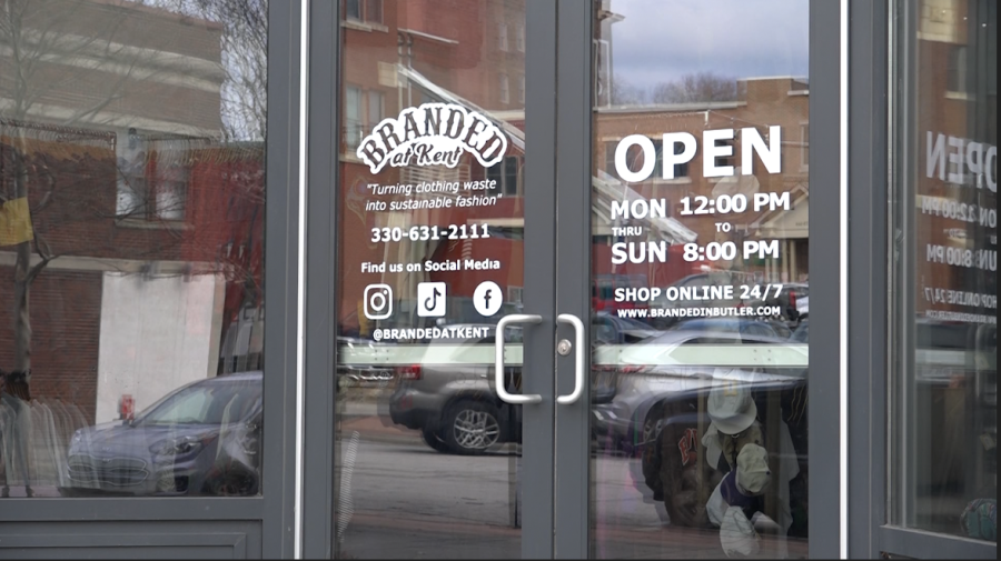 Branded+at+Kent+brings+vintage+clothing+to+downtown+Kent