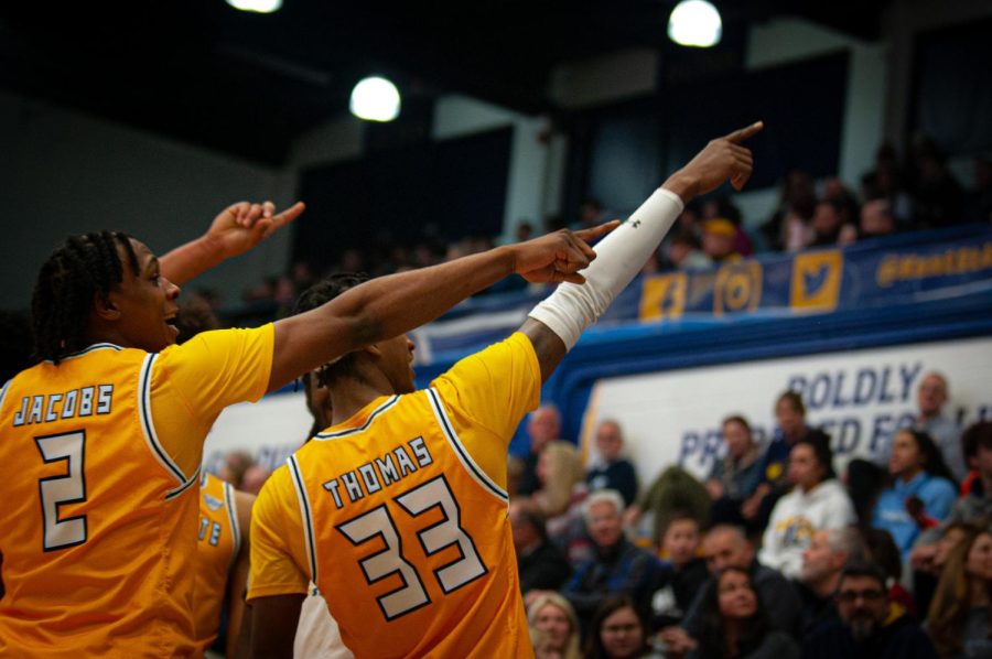 Kent State red-shirt senior Malique Jacobs and Miryne Thomas having some fun with the crowd during the game against Eastern Michigan on February 17, 2023.