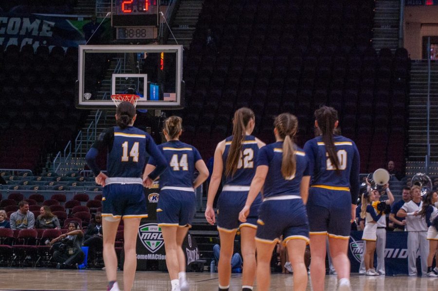 The Kent State womens basketball team taking the court at the MAC Tournament Semifinal game against UT March 10, 2023. 