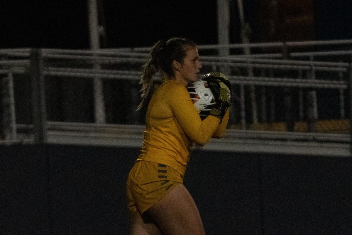 Goalie Sarah Melén grabs the ball during Kents game against Eastern Michigan. Melén posted 5 saves during the game. 
