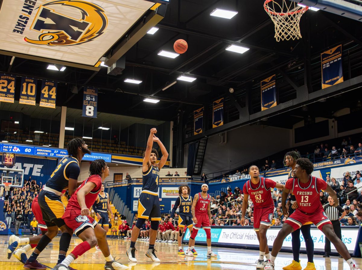 Graduate+student+Chris+Payton+Jr.+shoots+a+free+throw+with+just+over+two+minutes+left+on+the+clock+during+the+game+against+Fresno+on+Nov.+11%2C+2023.