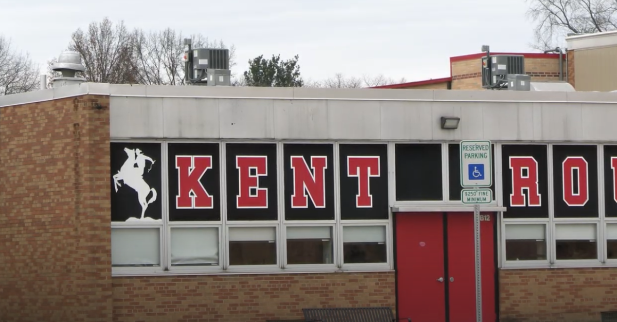 Kent+Roosevelt+High+School+is+located+at+1400+N.+Mantua+St.+in+Kent.+