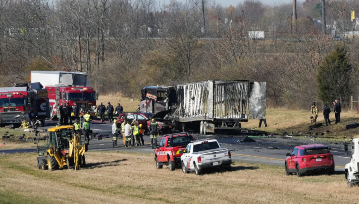 Scene+of+the+fatal+five-vehicle+crash+Tuesday+morning+on+Interstate+70+near+Columbus%2C+Ohio.