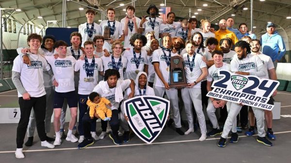 Kent State mens track and field captures its second MAC Indoor championship. Courtesy of Kent State Athletics.